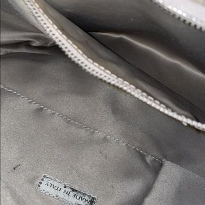 Original Burberry bag w duster.